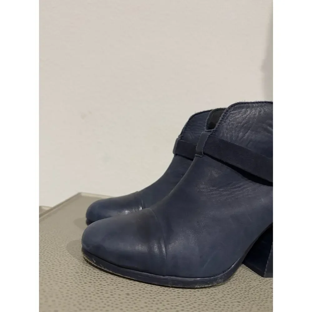Rag & Bone Harrow Booties Navy Leather Size 40 Marine Boot Heels Blue Black